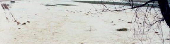 Alveo San Lorenzo Novembre 1996 alluvione San Lorenzo di Trevi a seguito rotta S.Anna